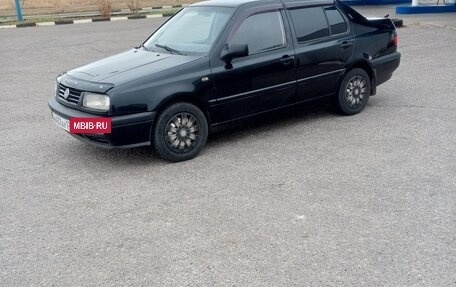 Volkswagen Vento, 1997 год, 220 000 рублей, 9 фотография