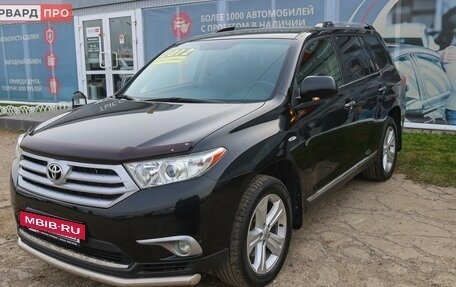 Toyota Highlander III, 2012 год, 2 400 000 рублей, 26 фотография