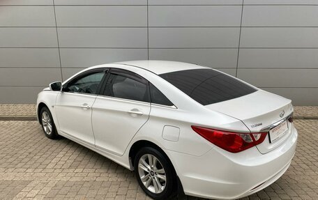 Hyundai Sonata VI, 2011 год, 1 285 000 рублей, 11 фотография