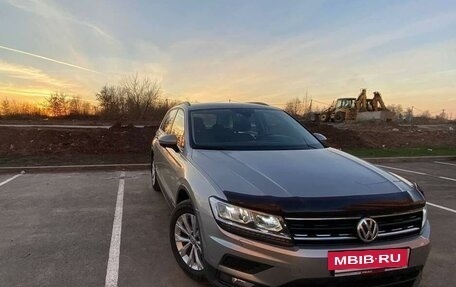 Volkswagen Tiguan II, 2020 год, 3 050 000 рублей, 2 фотография