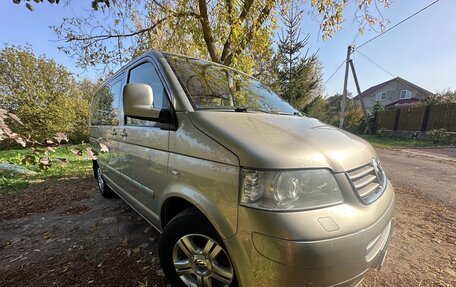 Volkswagen Multivan T5, 2008 год, 1 980 000 рублей, 2 фотография