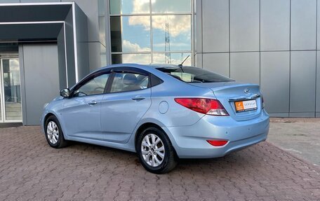 Hyundai Solaris II рестайлинг, 2011 год, 869 000 рублей, 4 фотография