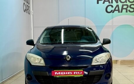 Renault Megane III, 2010 год, 649 000 рублей, 2 фотография