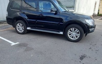 Mitsubishi Pajero IV, 2015 год, 3 000 000 рублей, 1 фотография