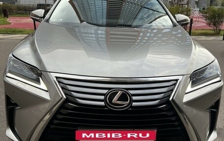 Lexus RX IV рестайлинг, 2019 год, 4 800 000 рублей, 7 фотография