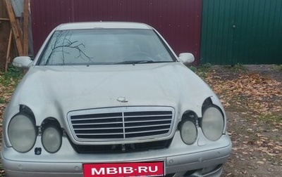 Mercedes-Benz CLK-Класс, 2000 год, 400 000 рублей, 1 фотография