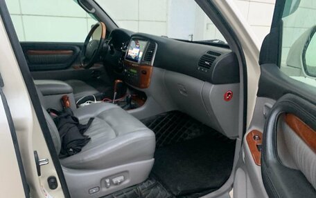 Lexus LX II, 2005 год, 2 147 000 рублей, 22 фотография