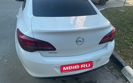 Opel Astra J, 2013 год, 1 300 000 рублей, 6 фотография