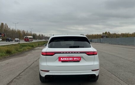 Porsche Cayenne III, 2020 год, 9 900 000 рублей, 5 фотография