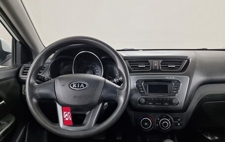 KIA Rio III рестайлинг, 2011 год, 850 000 рублей, 10 фотография