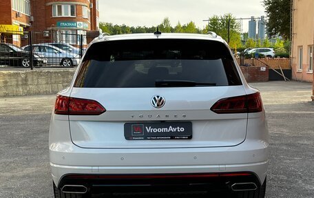 Volkswagen Touareg III, 2018 год, 5 190 000 рублей, 5 фотография