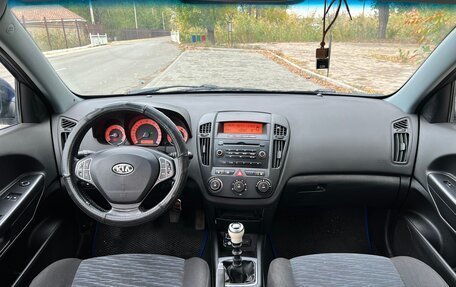 KIA cee'd I рестайлинг, 2008 год, 633 000 рублей, 12 фотография