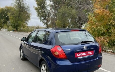 KIA cee'd I рестайлинг, 2008 год, 633 000 рублей, 4 фотография