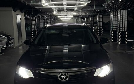 Toyota Camry, 2015 год, 2 200 000 рублей, 1 фотография