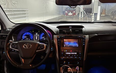 Toyota Camry, 2015 год, 2 200 000 рублей, 4 фотография