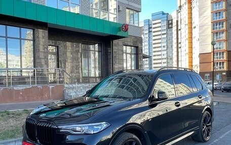 BMW X7, 2020 год, 10 450 000 рублей, 2 фотография