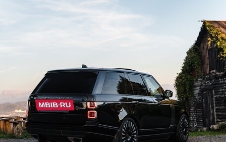 Land Rover Range Rover IV рестайлинг, 2018 год, 14 000 000 рублей, 7 фотография