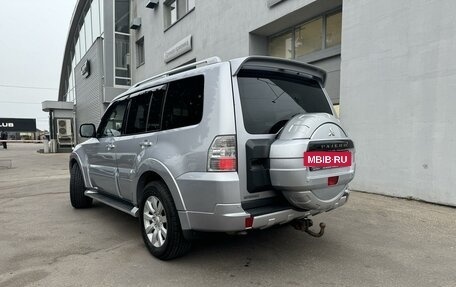 Mitsubishi Pajero IV, 2011 год, 2 200 000 рублей, 5 фотография