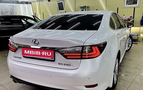 Lexus ES VII, 2015 год, 3 850 000 рублей, 36 фотография