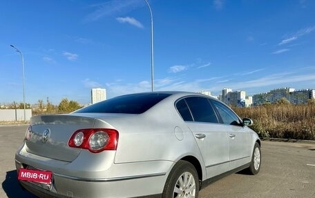 Volkswagen Passat B6, 2006 год, 799 000 рублей, 3 фотография