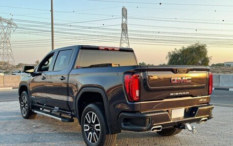 GMC Sierra, 2023 год, 12 700 000 рублей, 4 фотография