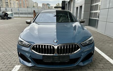 BMW 8 серия, 2019 год, 9 900 000 рублей, 2 фотография