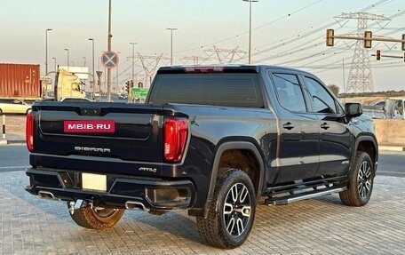 GMC Sierra, 2023 год, 12 700 000 рублей, 5 фотография