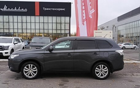 Mitsubishi Outlander III рестайлинг 3, 2014 год, 1 532 700 рублей, 8 фотография