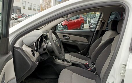 Chevrolet Cruze II, 2011 год, 674 000 рублей, 16 фотография