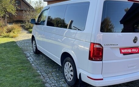 Volkswagen Caravelle T6 рестайлинг, 2019 год, 4 000 000 рублей, 3 фотография