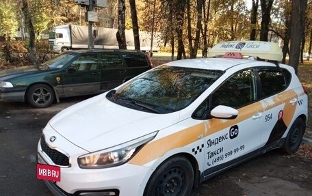 KIA cee'd III, 2018 год, 1 000 000 рублей, 8 фотография