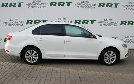 Volkswagen Jetta VI, 2013 год, 1 189 000 рублей, 2 фотография