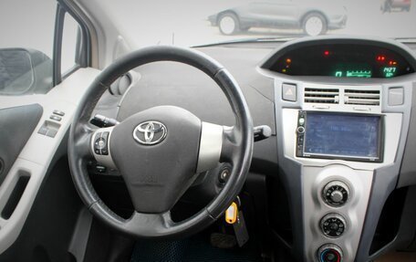 Toyota Yaris III рестайлинг, 2008 год, 550 000 рублей, 15 фотография