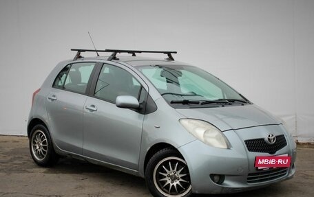 Toyota Yaris III рестайлинг, 2008 год, 550 000 рублей, 3 фотография