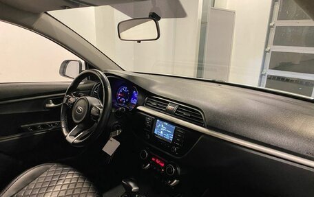 KIA Rio IV, 2019 год, 1 640 000 рублей, 12 фотография