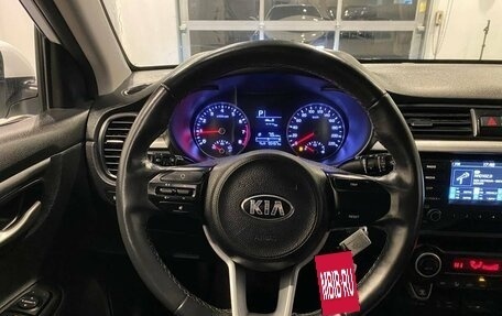 KIA Rio IV, 2019 год, 1 640 000 рублей, 10 фотография