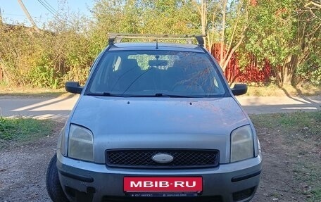 Ford Fusion I, 2005 год, 365 000 рублей, 3 фотография