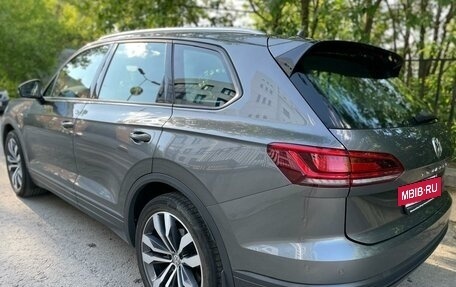 Volkswagen Touareg III, 2018 год, 4 550 000 рублей, 14 фотография