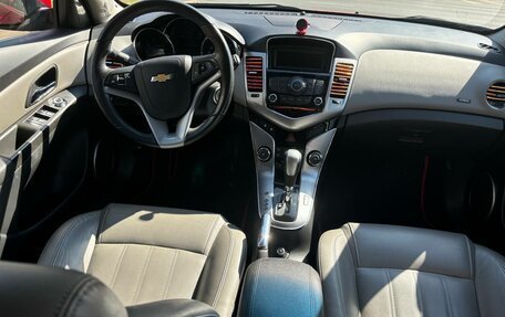 Chevrolet Cruze II, 2012 год, 950 000 рублей, 8 фотография