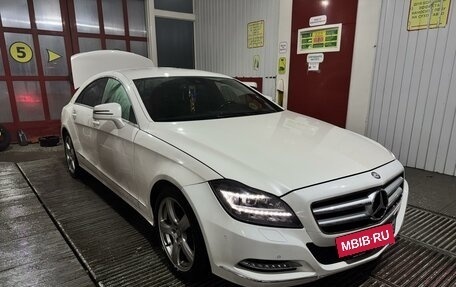 Mercedes-Benz CLS, 2013 год, 2 650 000 рублей, 3 фотография