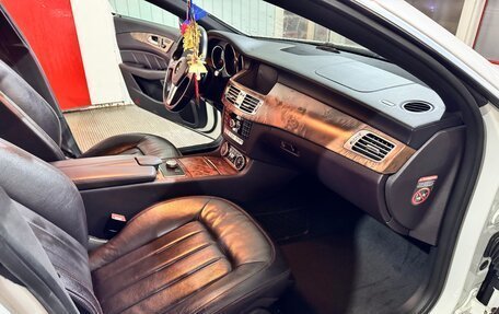 Mercedes-Benz CLS, 2013 год, 2 650 000 рублей, 17 фотография