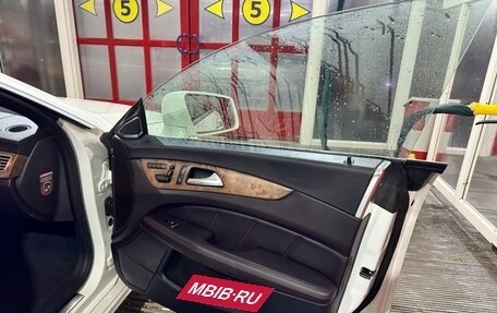 Mercedes-Benz CLS, 2013 год, 2 650 000 рублей, 16 фотография