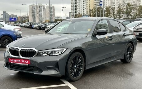 BMW 3 серия, 2019 год, 3 400 000 рублей, 2 фотография