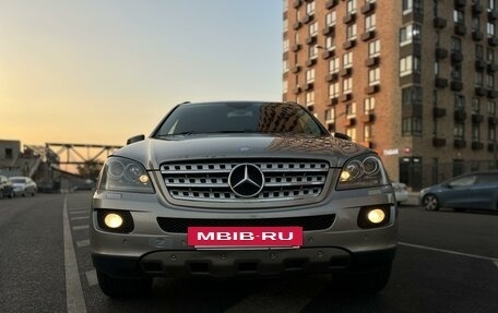 Mercedes-Benz M-Класс, 2005 год, 989 000 рублей, 10 фотография