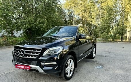 Mercedes-Benz M-Класс, 2013 год, 2 750 000 рублей, 2 фотография