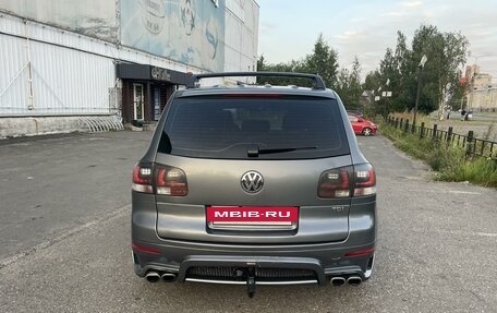 Volkswagen Touareg III, 2005 год, 999 000 рублей, 4 фотография