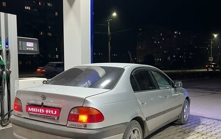 Toyota Avensis III рестайлинг, 2000 год, 350 000 рублей, 3 фотография