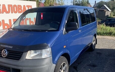 Volkswagen Transporter T5 рестайлинг, 2003 год, 1 500 000 рублей, 1 фотография