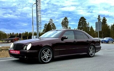 Mercedes-Benz E-Класс, 2000 год, 850 000 рублей, 2 фотография