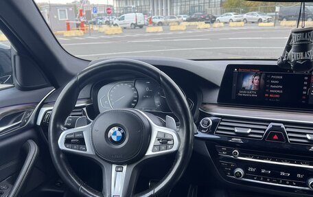 BMW 5 серия, 2021 год, 5 350 000 рублей, 10 фотография